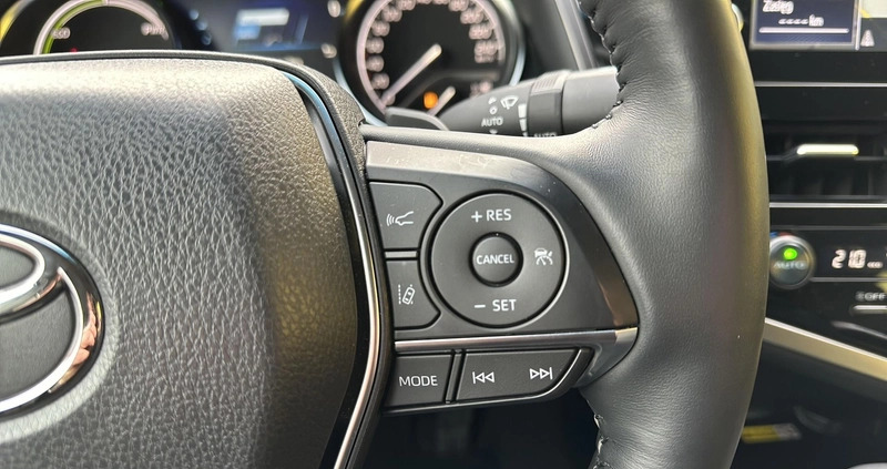 Toyota Camry cena 191900 przebieg: 11805, rok produkcji 2022 z Wilamowice małe 497